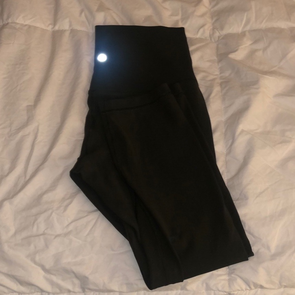 Align crop olive green